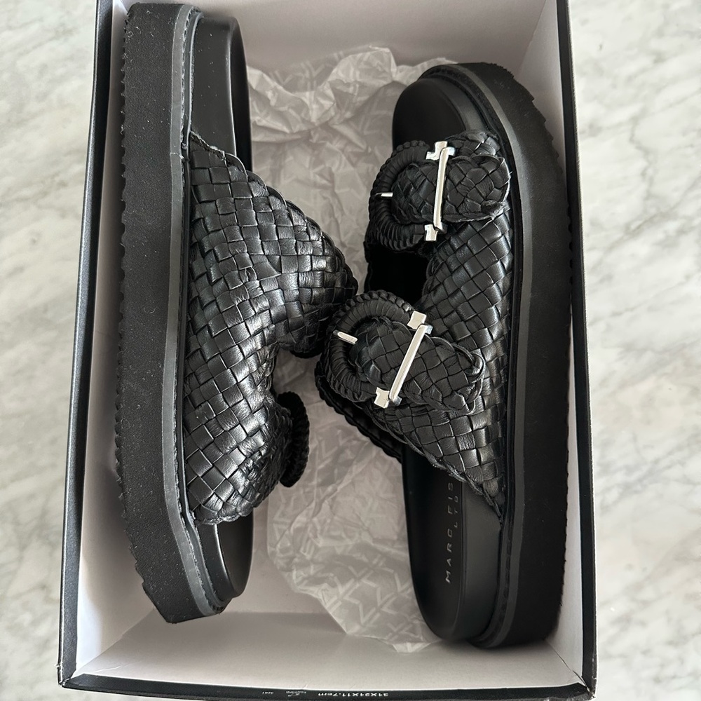MARC FISHER AUGGIE WOVEN FOOTBED SANDAL BLACK LEATHER - Picture 5 of 6
